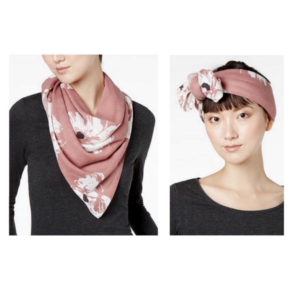 Vince Camuto Accessories - Vince Camuto Floral Triangle Scarf Bandana